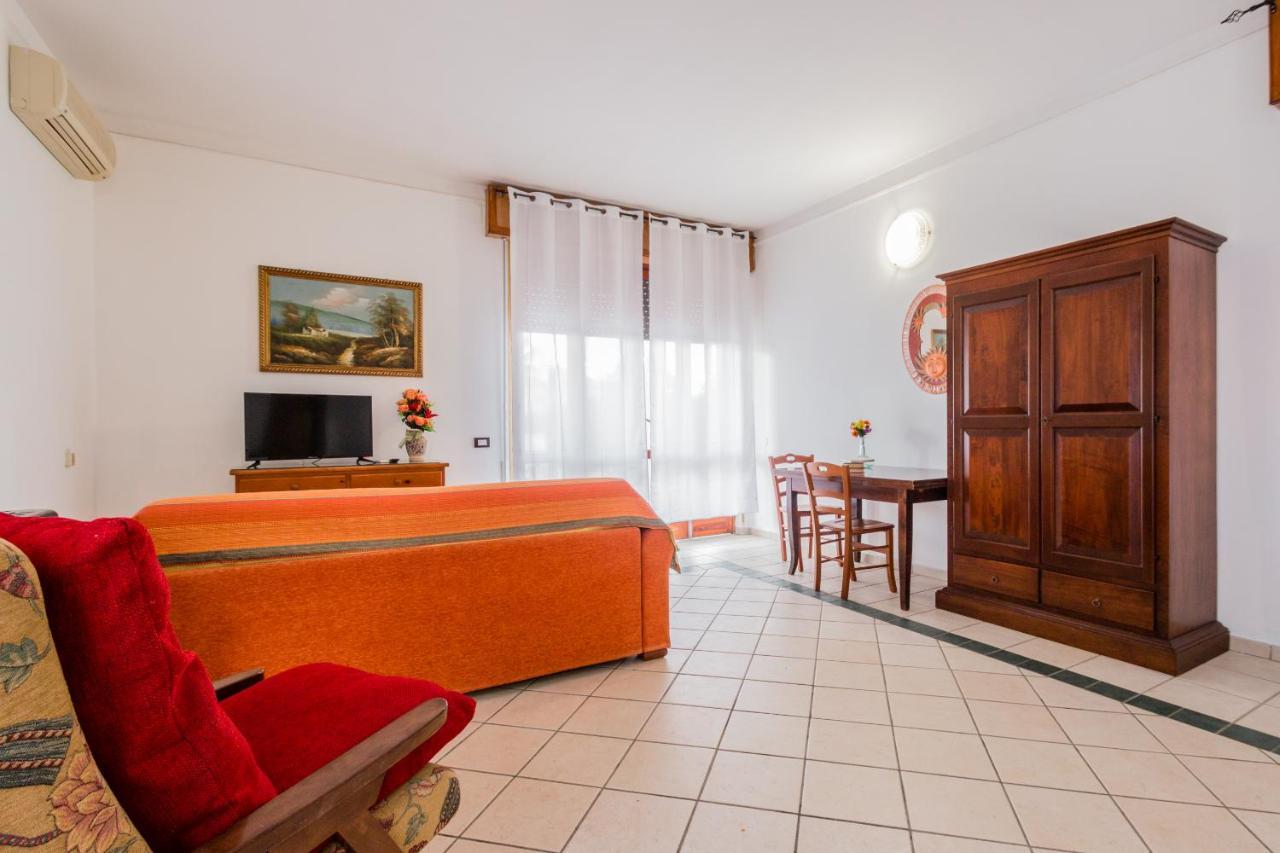 Terre Di Mare Near The Sandy Beach With Pool, Parking & Wifi Фонтане-Б'янке Екстер'єр фото